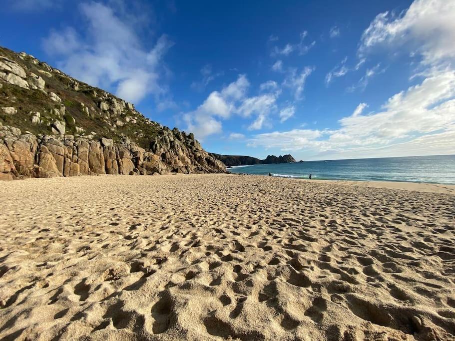 Porthcurno Barns, The Cart Lodge - Cosy Cottage, Walk To Porthcurno Beach, Pedn Vouder & Minack Theatre Penzance Esterno foto