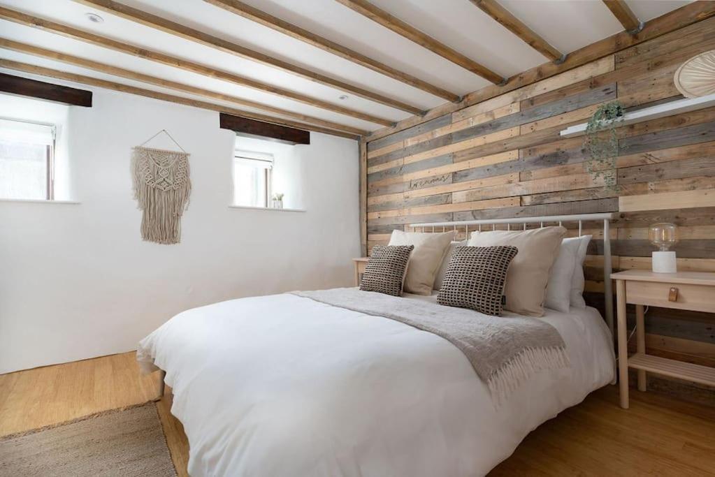 Porthcurno Barns, The Cart Lodge - Cosy Cottage, Walk To Porthcurno Beach, Pedn Vouder & Minack Theatre Penzance Esterno foto